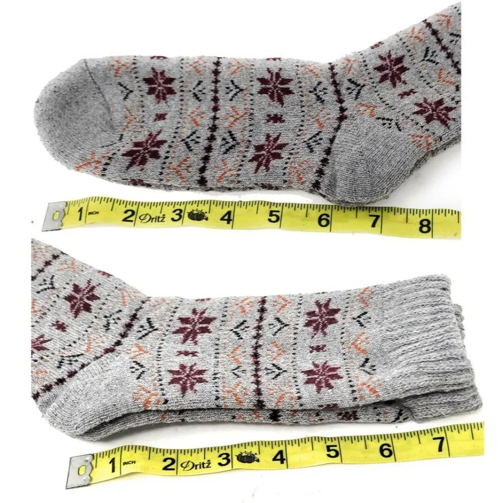 NWT Women's Lamb Wool Crew Socks, Thermal Warm Winter Heavy Duty Boot, 6 Pairs - Picture 3 of 3